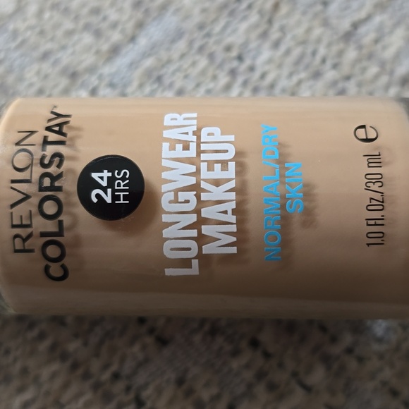 REVLON BRAND COLORSTAY LONGWEAR MAKEUP FOUNDATION #250 FRESH BEIGE BUNDLE OF 2 - Picture 4 of 7